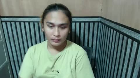 Snapshot of prettykate_04 chatting on October 7, 8:35 pm Kate online show from October 7, 8:35 pm