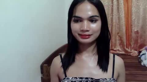 prettykhelcy online show from October 14, 7:05 pm