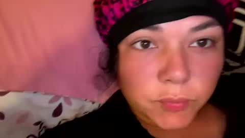 prettylatinamomma01 online show from July 25, 6:15 pm