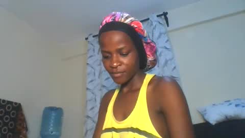 prettypussy_24 online show from May 21, 10:19 pm
