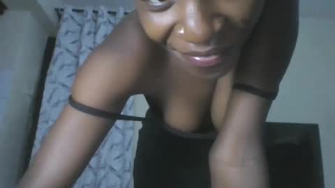 prettypussy_24 online show from May 22, 10:52 pm