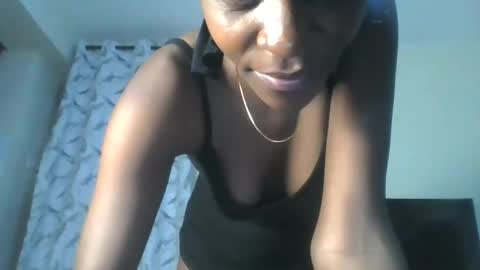 prettypussy_24 online show from May 24, 12:42 am