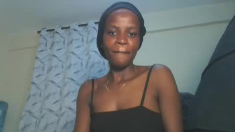prettypussy_24 online show from May 25, 9:47 pm