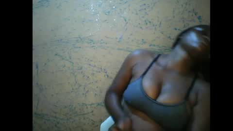 prettyxxpac online show from June 7, 1:23 am