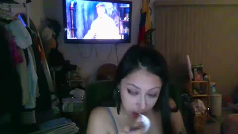 Snapshot of princess_liz chatting on September 21, 1:37 am Lizzie online show from September 21, 1:37 am