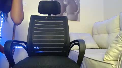 princess_princessa online show from March 5, 2:46 am