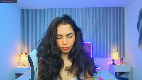 princess_skinny18 online show from June 8, 1:28 am