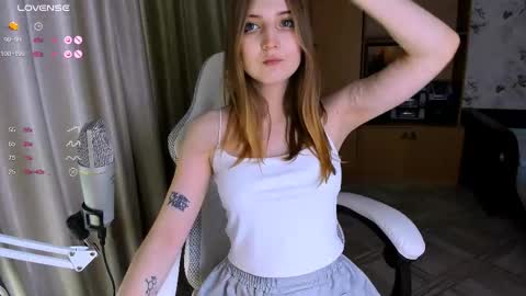 princessaalicc online show from November 29, 12:09 pm