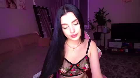 princessamira1 online show from November 19, 3:12 pm