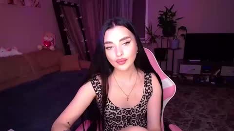 princessamira1 online show from October 18, 2:53 pm