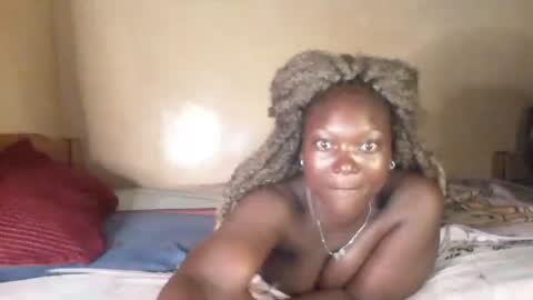 Snapshot of princesscheekyx chatting on September 13, 12:07 am princesscheekyx online show from September 13, 12:07 am
