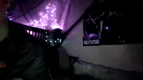 Snapshot of princesshollylove chatting on October 1, 3:55 am Holly love online show from October 1, 3:55 am