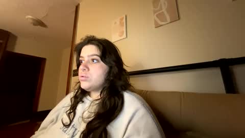 princessviccxo online show from October 3, 2:38 am