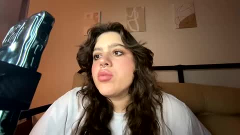 princessviccxo online show from October 12, 2:47 am