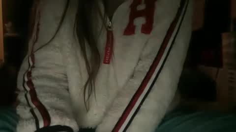 Snapshot of princessoftenis44 chatting on March 6, 7:36 am princessoftenis44 online show from March 6, 7:36 am