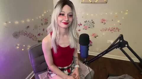 Starr online show from June 18, 8:14 pm