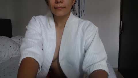 Snapshot of priscila_black chatting on February 20, 9:09 pm Marcela online show from February 20, 9:09 pm