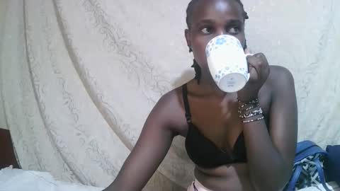 pritty_amber online show from January 15, 1:06 pm