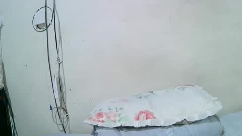 pritty_amber online show from March 30, 12:38 pm