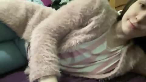 proud sweet 21 online show from October 18, 10:55 pm