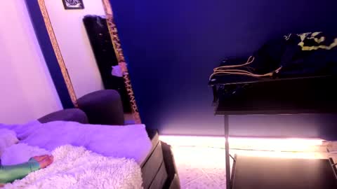 psycodoll online show from April 16, 2:17 pm