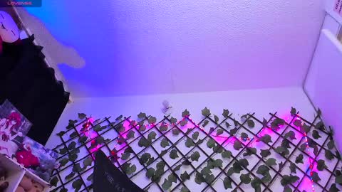 Snapshot of pucaa_ chatting on January 27, 12:43 am Emma Rico model indep online show from January 27, 12:43 am