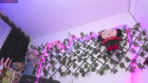 Snapshot of pucaa_ chatting on December 4, 1:58 am Emma Rico model indep online show from December 4, 1:58 am
