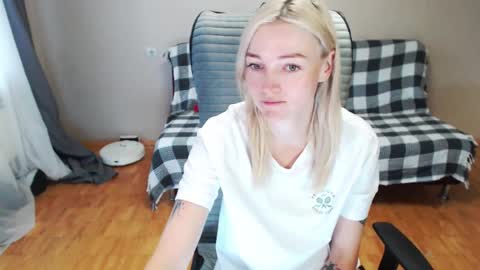 Polly online show from October 5, 4:50 am