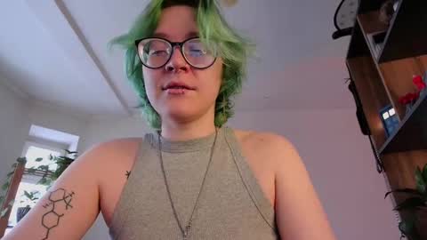 Snapshot of pumbazaebumba chatting on January 24, 8:44 am Alisa lack of vitamin D online show from January 24, 8:44 am