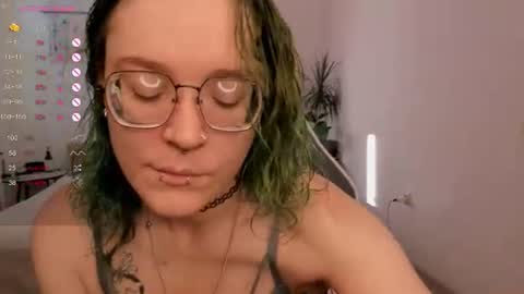 Alisa  lack of vitamin D  online show from July 1, 2:11 am