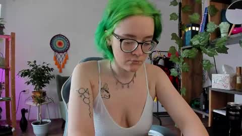 Snapshot of pumbazaebumba chatting on March 1, 8:13 am Alisa lack of vitamin D online show from March 1, 8:13 am