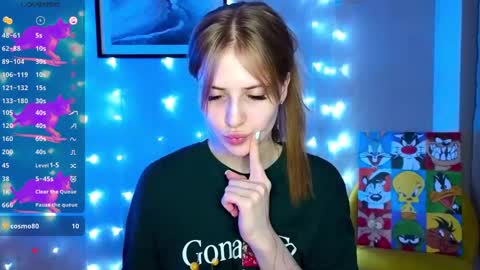 Alicia online show from March 2, 5:20 pm