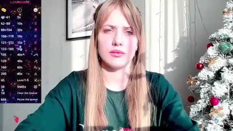 Alicia online show from December 27, 11:39 am