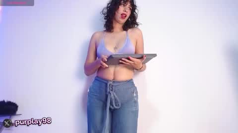 Snapshot of purplay_98 chatting on December 23, 8:47 pm purplay_98 online show from December 23, 8:47 pm