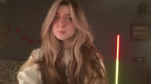 Bella online show from April 15, 6:14 am