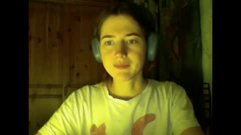 Snapshot of purple_cat55 chatting on December 31, 5:18 pm purple_cat55 online show from December 31, 5:18 pm