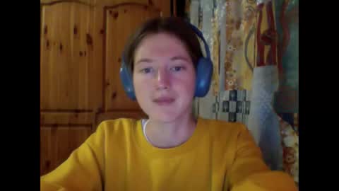 Snapshot of purple_cat55 chatting on September 25, 12:15 pm purple_cat55 online show from September 25, 12:15 pm