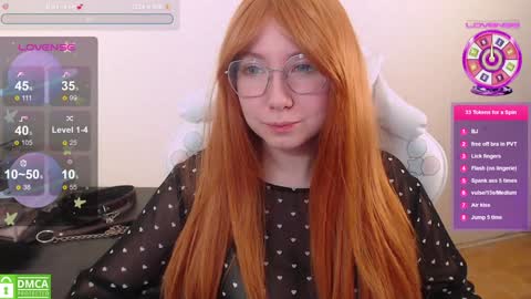 Snapshot of purple_shy_cat chatting on December 12, 5:20 am Emilia pvt extra anal or topless 200tk online show from December 12, 5:20 am