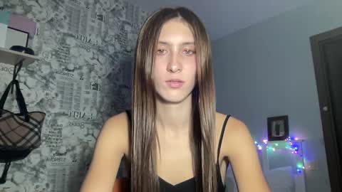 pussygirl007 online show from December 25, 10:50 am