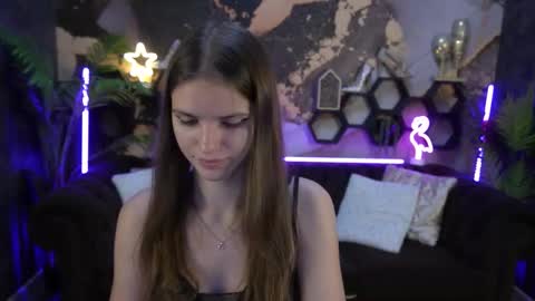 Ellie online show from September 29, 2:00 pm