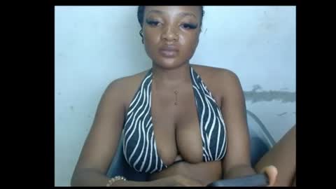 pussyxwetx online show from June 9, 1:38 am