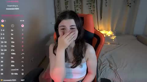 Ava online show from September 25, 6:17 pm