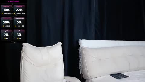 Snapshot of qianqian_ chatting on January 6, 11:18 am qianqian_ online show from January 6, 11:18 am