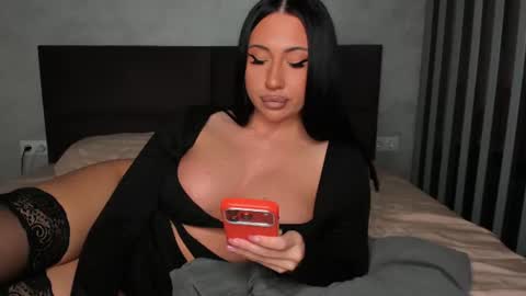Ana online show from July 9, 10:01 pm