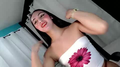 CALL ME  DANAYA ROSE online show from April 23, 3:25 am