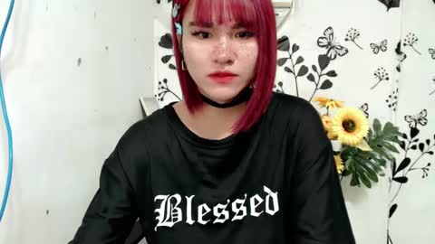 Snapshot of queen_elicktra chatting on January 2, 8:57 pm JOY online show from January 2, 8:57 pm