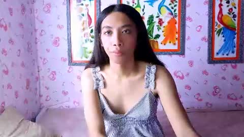 queen_gia online show from June 25, 6:51 am