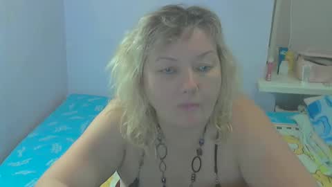 queen_jane8 online show from September 12, 5:09 pm