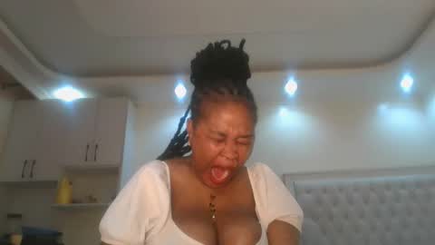 Queen kikih online show from May 15, 11:51 pm