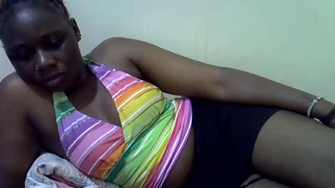 queen_leilla online show from June 18, 3:41 am